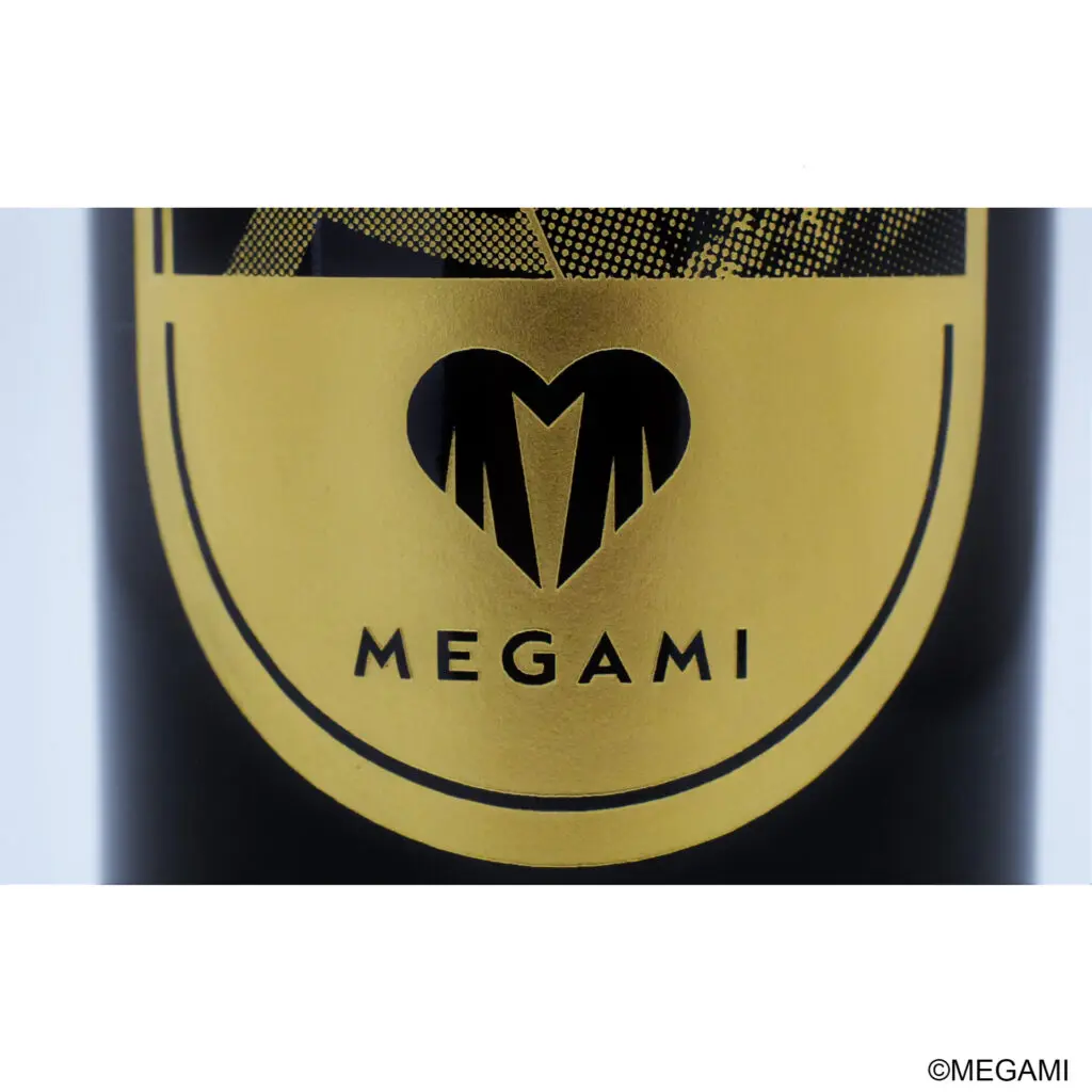 NFTプロジェクト『MEGAMI』より赤ワイン彫刻ボトルの発売が決定！ 小