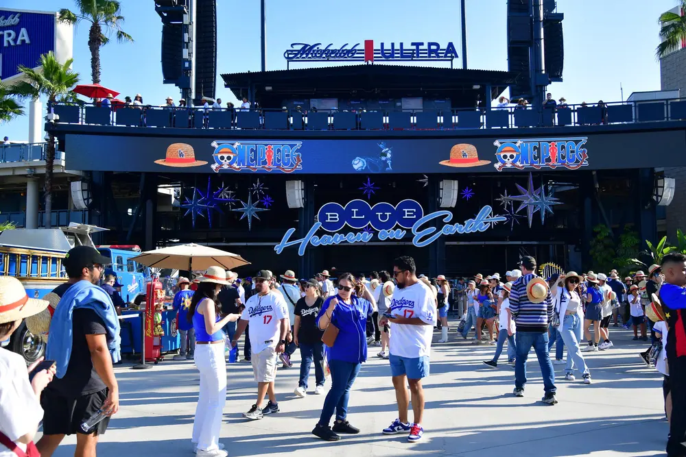 7/3ワンピースナイト　ワンピース　麦わら帽子ドジャース ワンピース ドジャース 麦わら帽子 7/3配布 限定 ドジャー