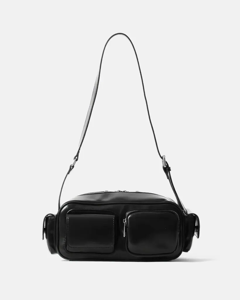 VTuberグループ「にじさんじ」に所属する加賀美ハヤトとリゼ・ヘル