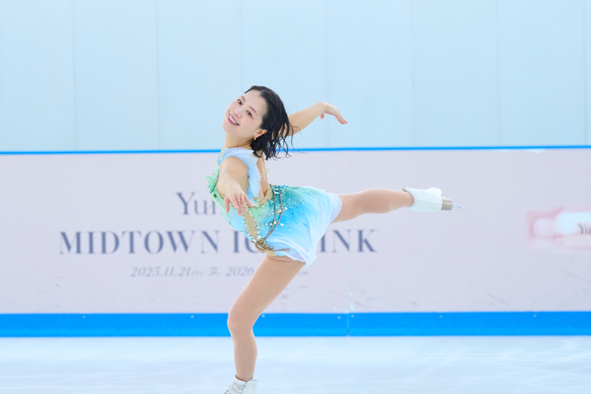 TVアニメ『メダリスト』アイススケートリンクイベントのオフィシャル