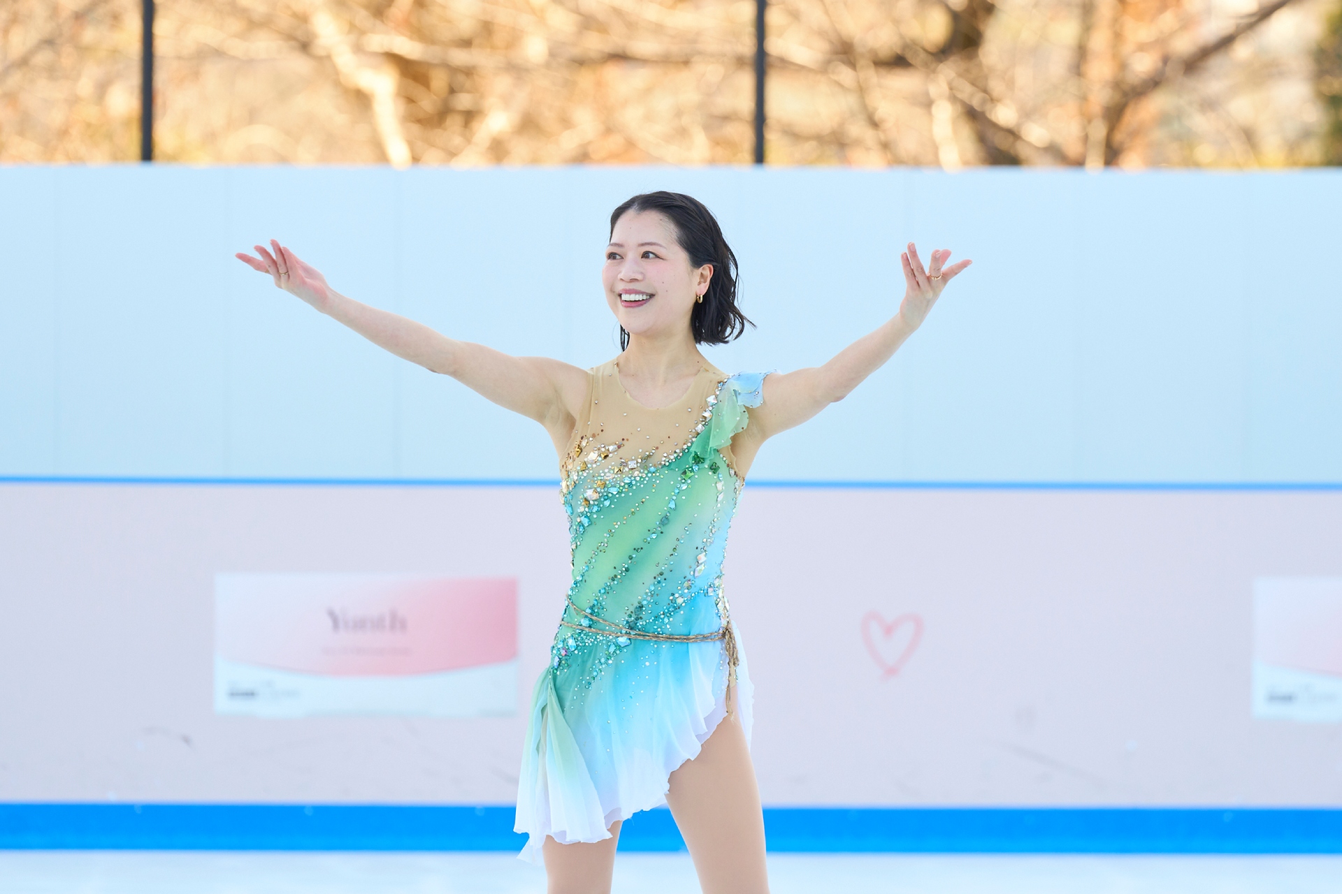 TVアニメ『メダリスト』アイススケートリンクイベントのオフィシャル