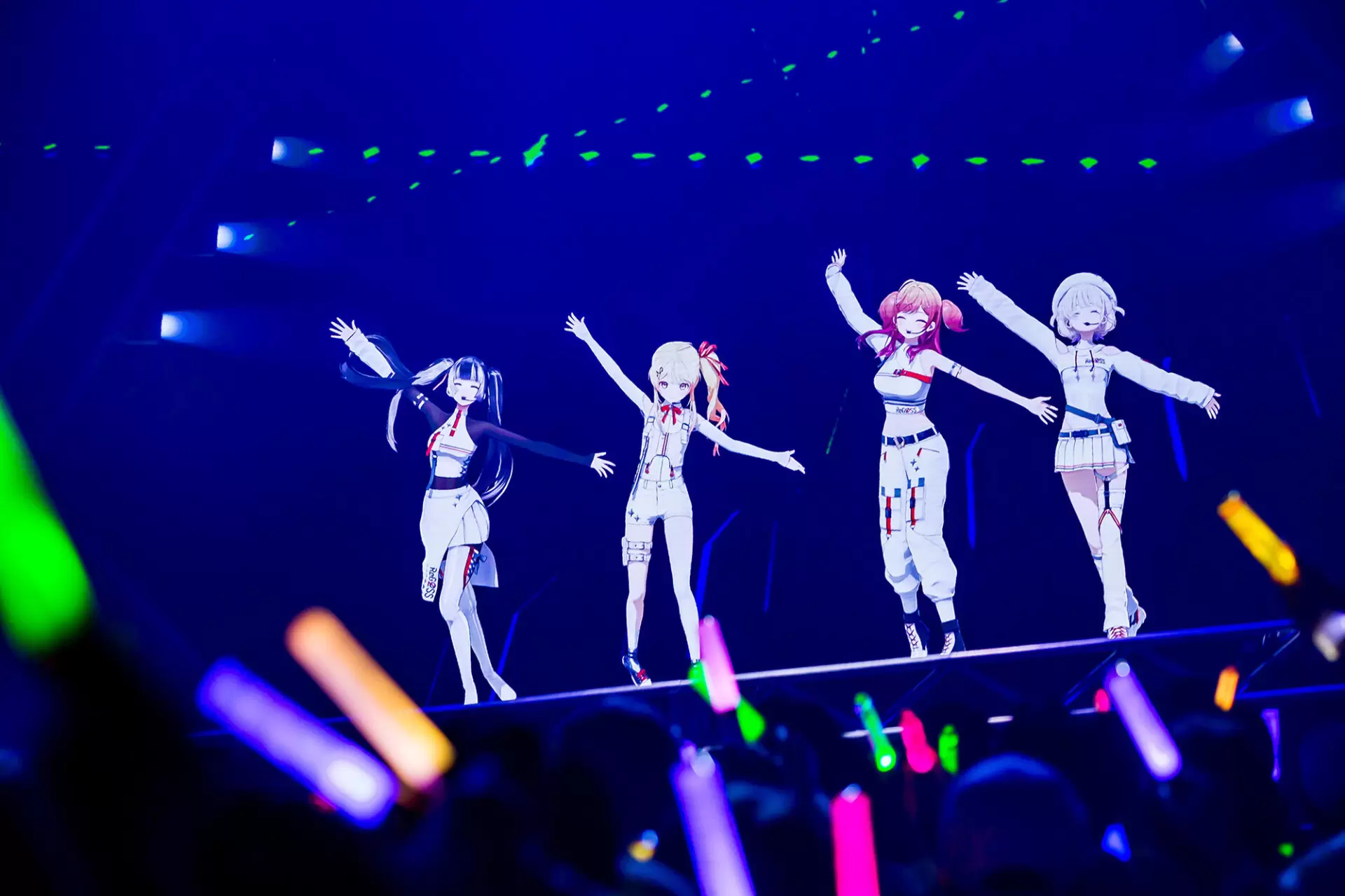 hololive DEV_IS」所属のReGLOSS、1st Live「Flashpoint」の