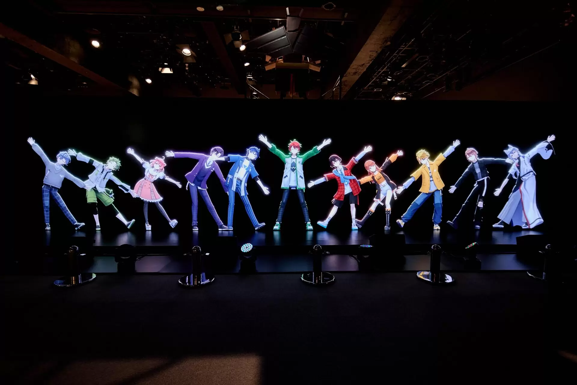 カラフルピーチ」結成5周年記念展示会「COLORFUL PEACH MUSEUM ～ぼく