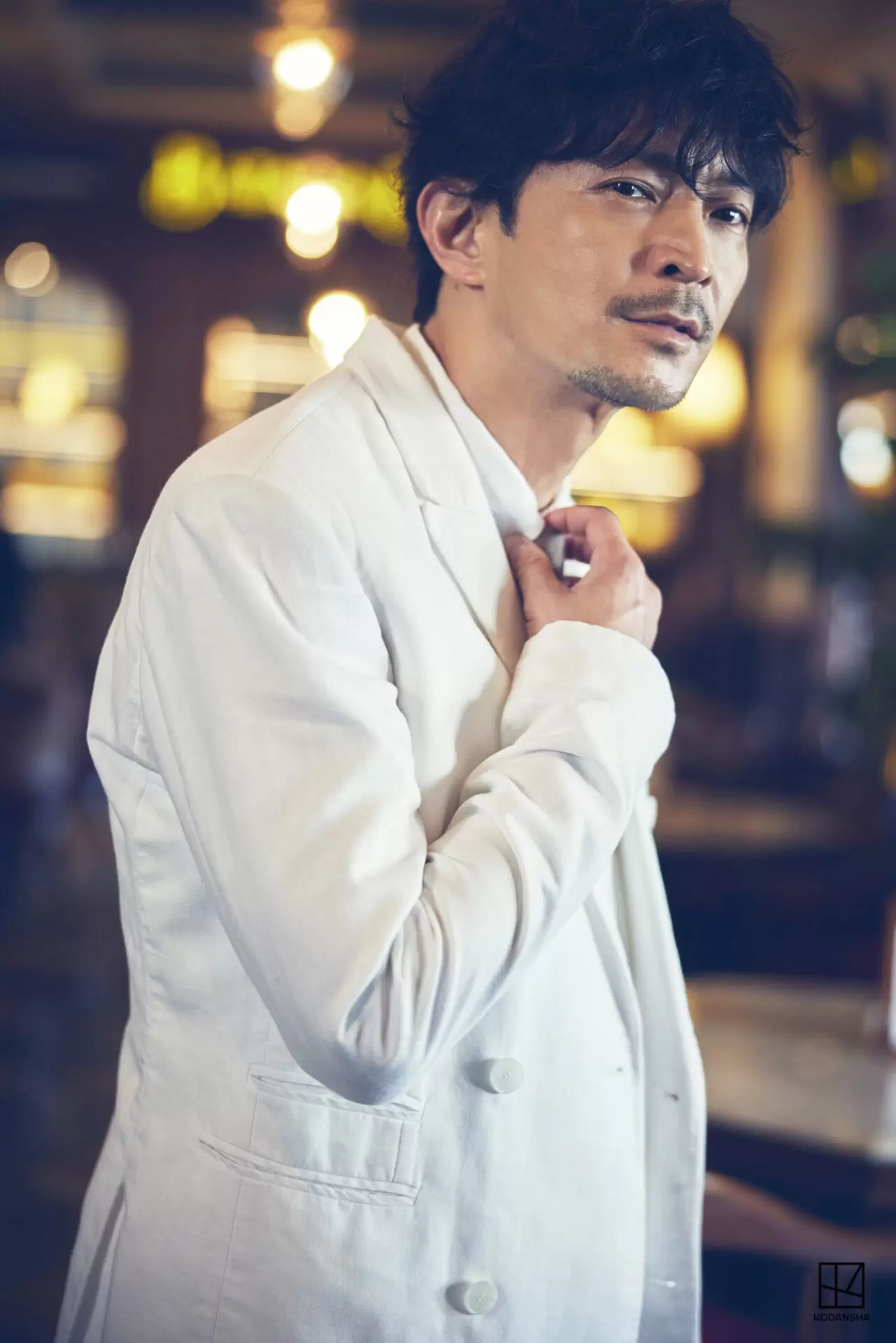 津田健次郎の声優活動30周年を記念したフォトブック「津田健次郎