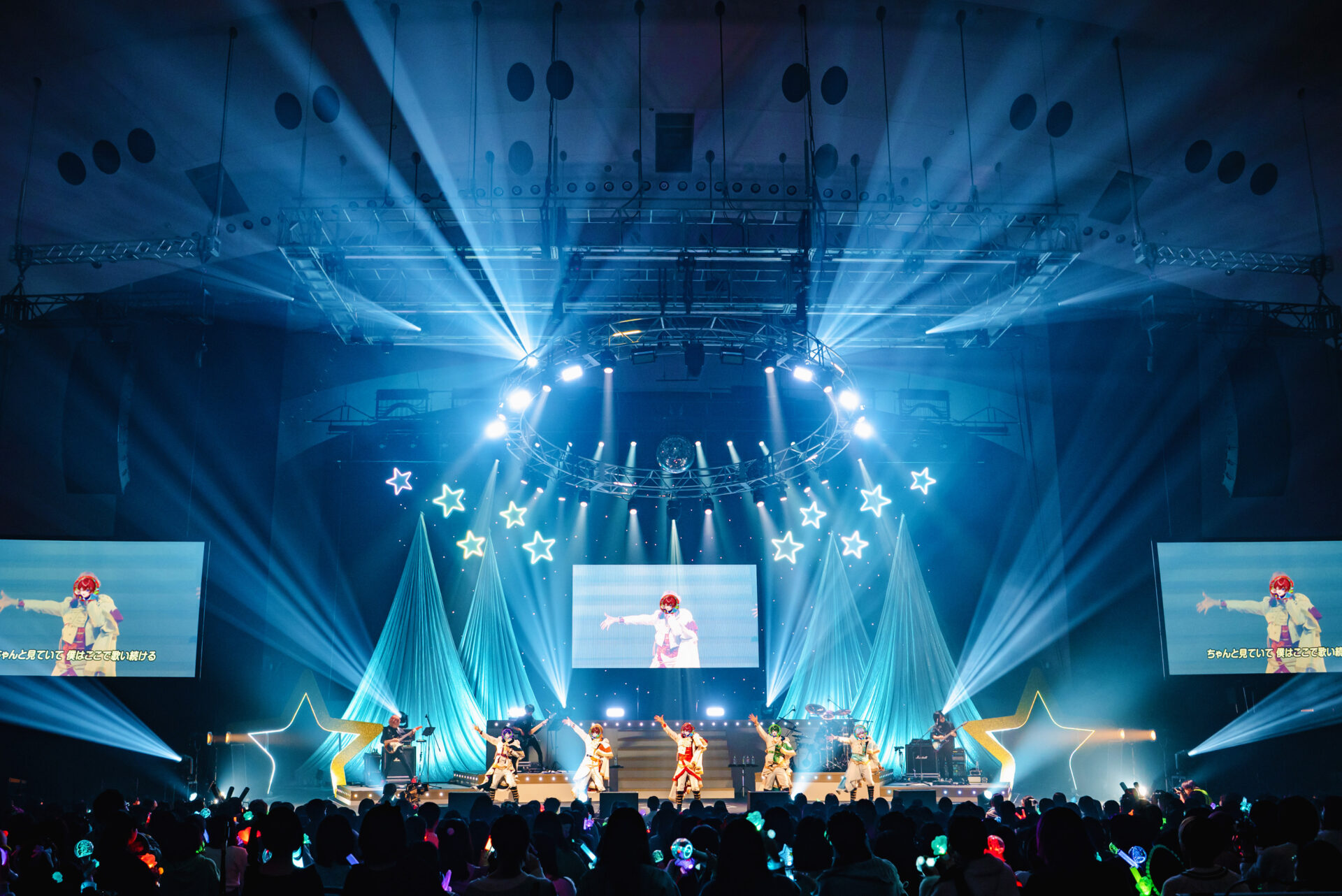 2.5次元アイドルグループ「すたぽら」ワンマンライブのオフィシャル
