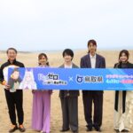 「TVアニメ『Re:ゼロから始める異世界⽣活』4th season×鳥取県」プレス発表会の公式レポートが公開！　小林裕介、高橋李依らが「砂レリーフ」除幕などに参加