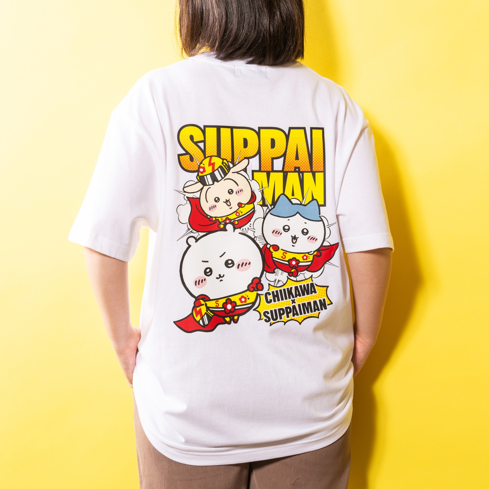 ちいかわ』と「スッパイマン」のコラボグッズが発売決定！ Tシャツ