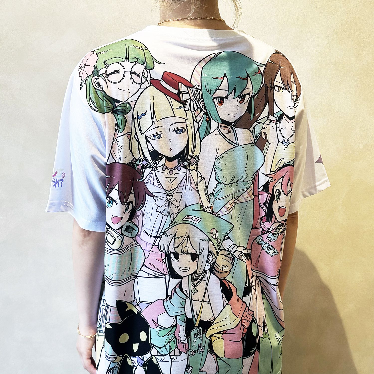 小野中彰大先生描き下ろし 「魔法少女にあこがれて」 MHAK gals! Tシャツ（魔法少女にあこがれて）