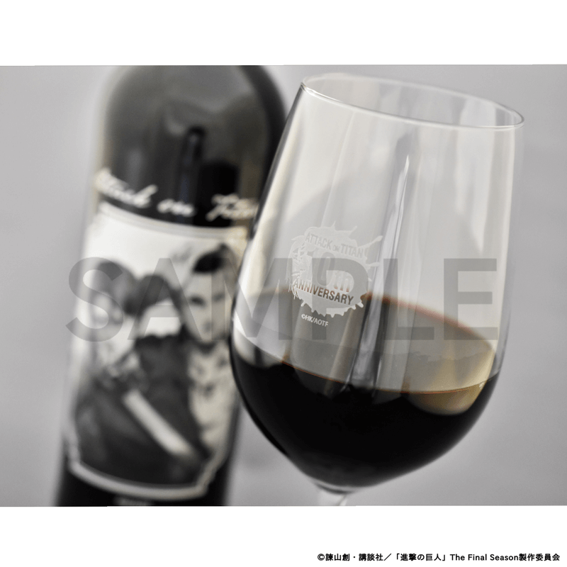 彫刻グラス「進撃の巨人」01/10周年ロゴデザイン