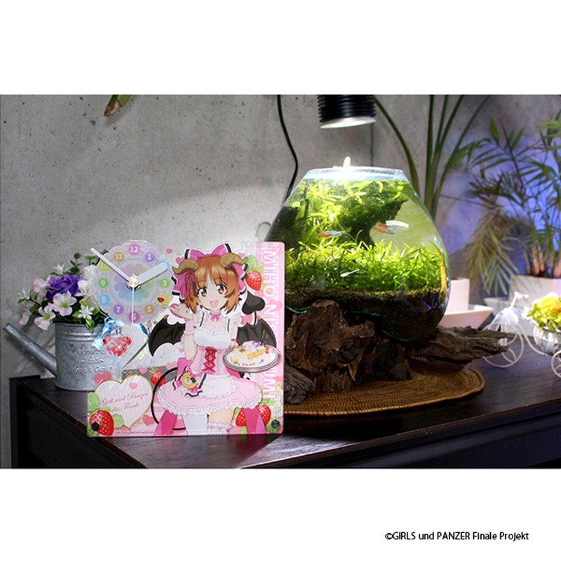 ガールズ＆パンツァー 最終章 描き下ろしアクリル置時計【西住みほ】小