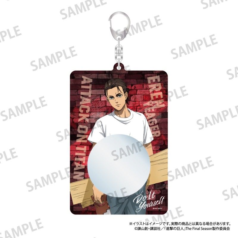 進撃の巨人　エレン　缶バッジ　アクリルキーホルダー　巨人中学校 進撃！巨人中学校 缶バッジ エレン [進撃！巨人中学校] | 公式